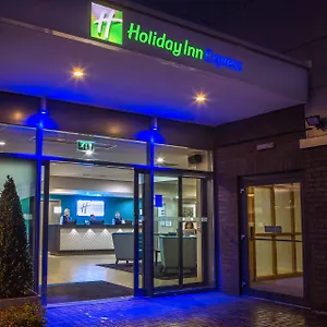 Отель Express Manchester Airport By Ihg